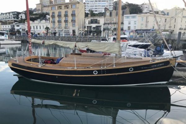 sailing yacht charter plymouth
